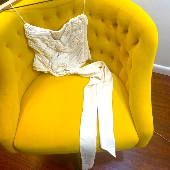 Zara Tops Nwot Zara Flower Detailed Cropped Top Poshmark